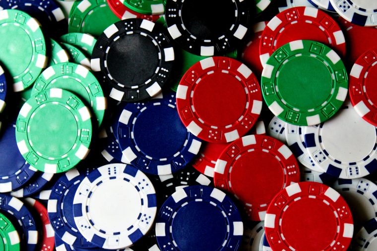 Online casino's betalen geldkisten uit