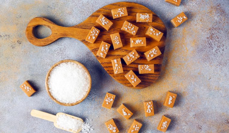 Recept: Karamel fudge met zeezout